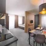 Timeout Aparthotel 3*