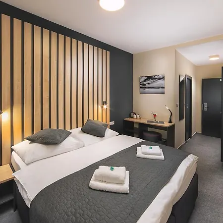 Apartmanhotel Timeout 3*